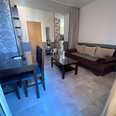 Dadi Oazis Apartment *